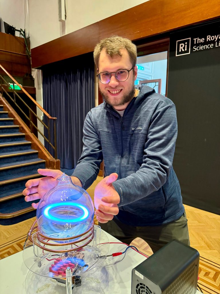 Merten controlling a plasma bowl